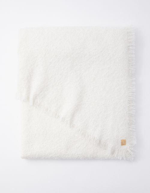 Fringed bouclé pashmina