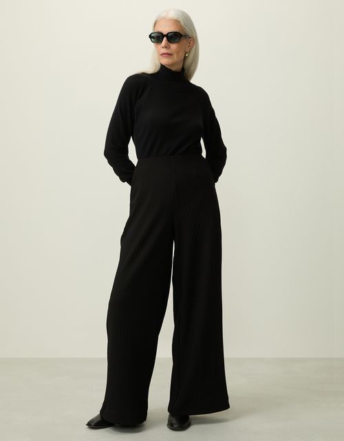 360 pleated knit pants