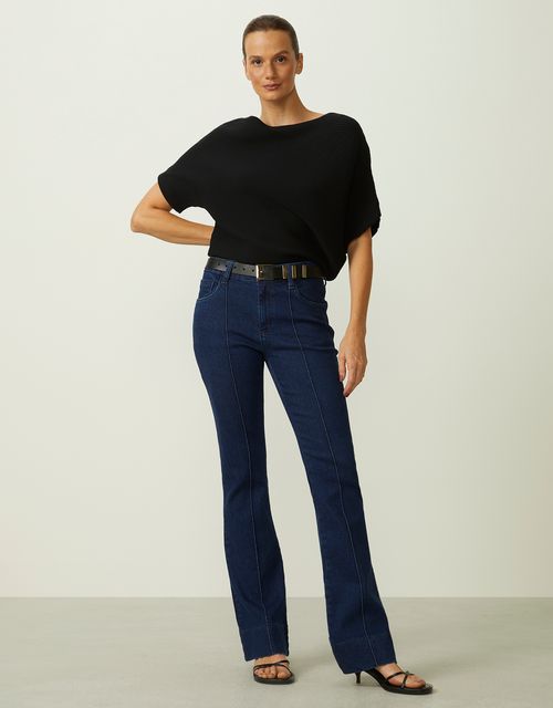 Bootcut jeans with creases