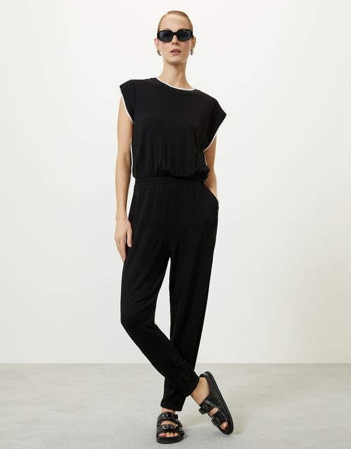 Straight detail jumpsuit