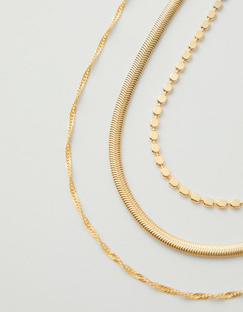 Set of delicate gold necklaces
