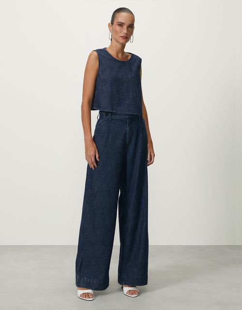 Wide dark blue jeans