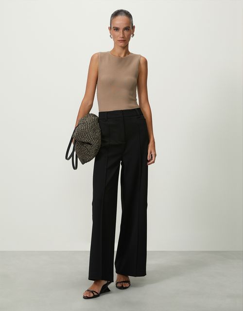 Straight pants with black elastane