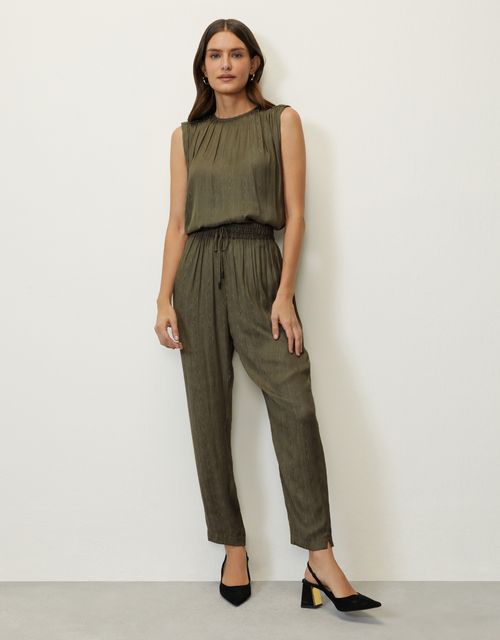 Green satin textured pants