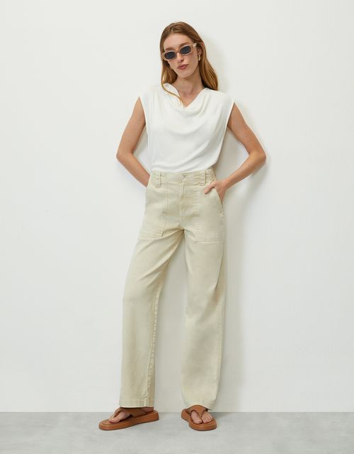 Straight colored jeans