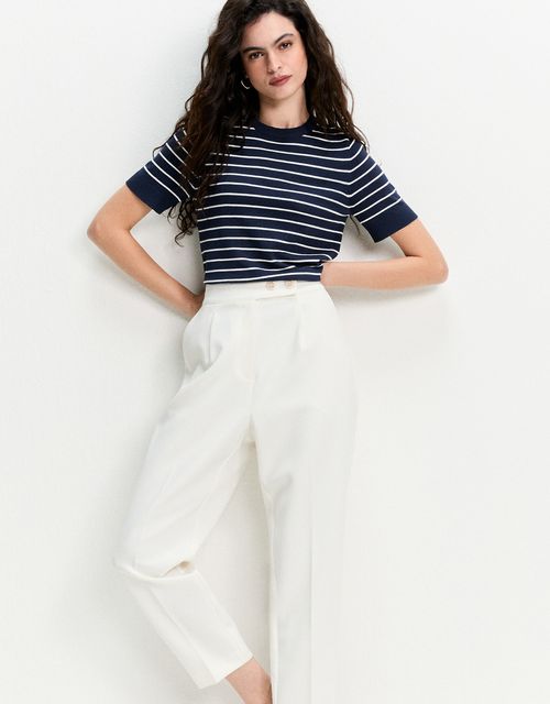 Button slim pants