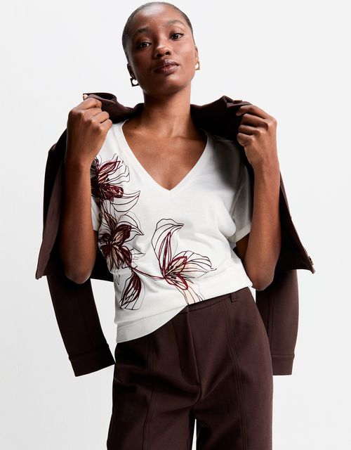 Embroidered printed flower T-shirt