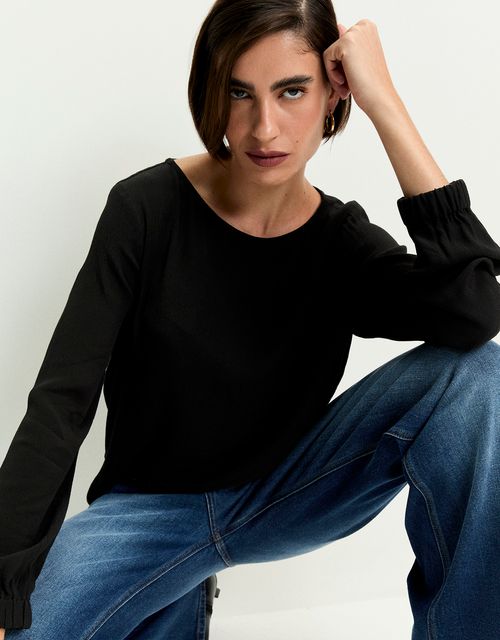 Porto Alegre black blouse
