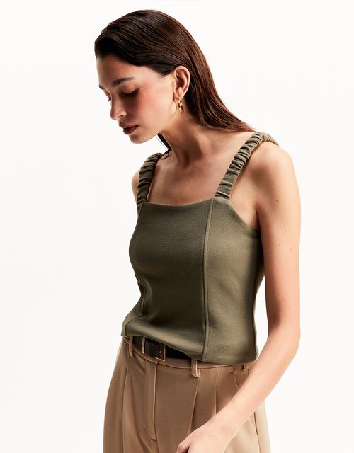 Light Tailored Top 360
