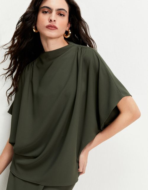 Wide ruffled green blouse