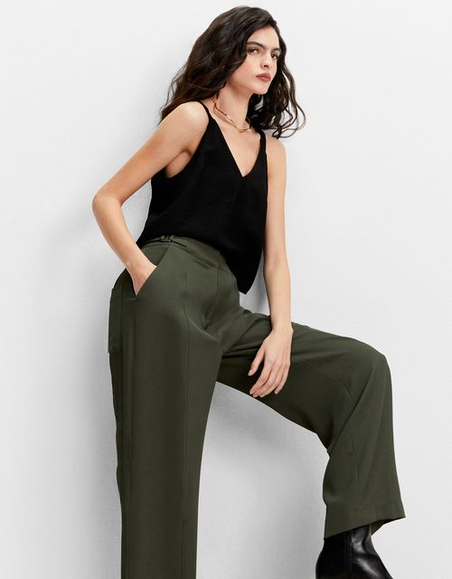 Straight pants with waistband detail