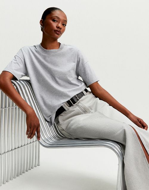Dropped shoulder boxy t-shirt