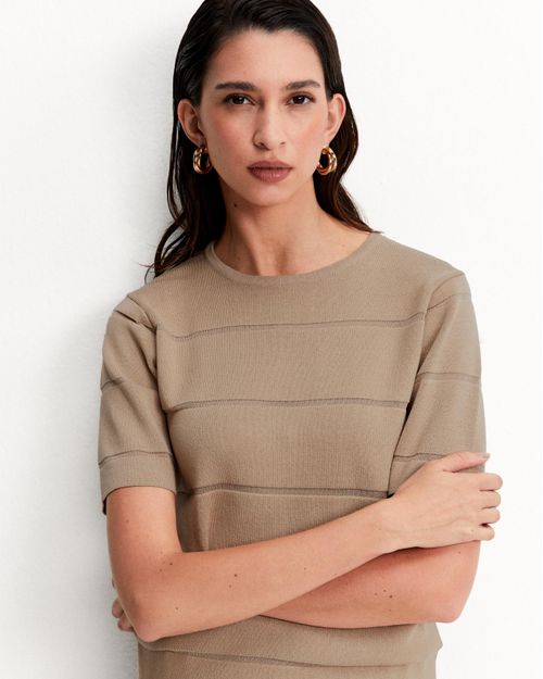 Striped detail knit t-shirt