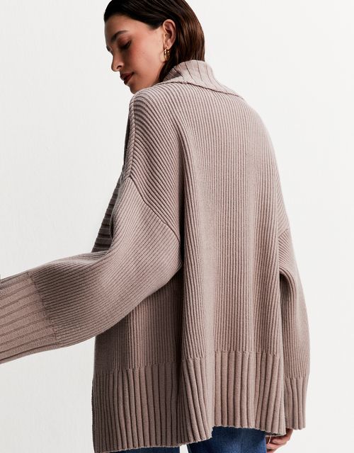 Shawl collar knit coat
