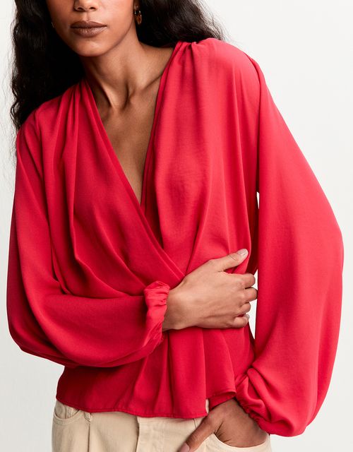 Wide ruffled blouse