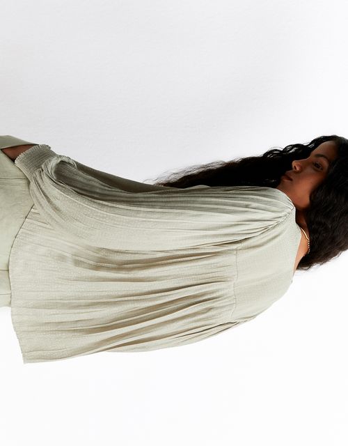 Pleated sleeve green blouse