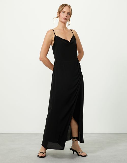 Straight neckline dress