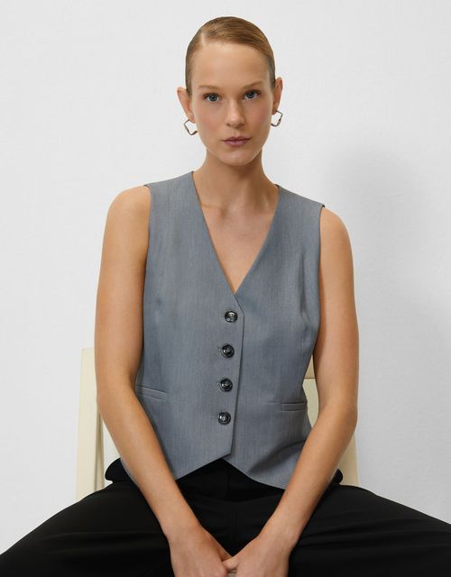 Gray tailoring vest