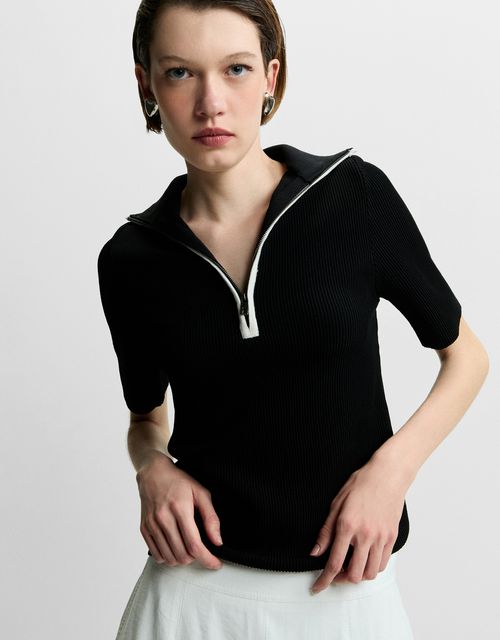 Bicolor knit blouse with black zipper 360
