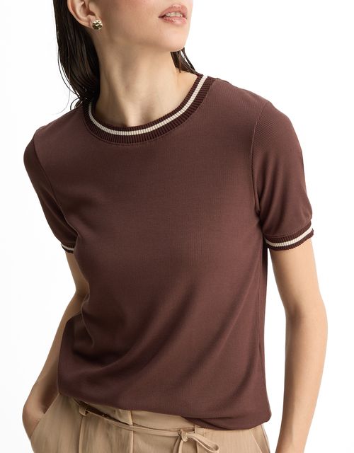 Ribbed knit t-shirt