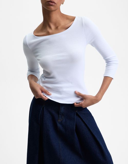 Knit boat neck blouse