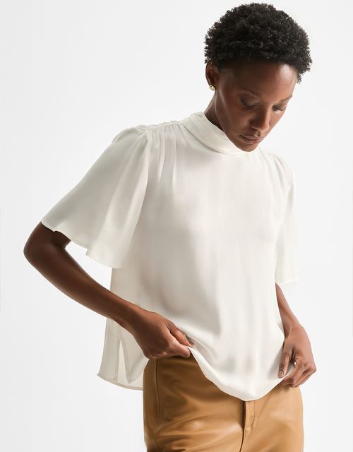 Ruffled collar short sleeve blouse