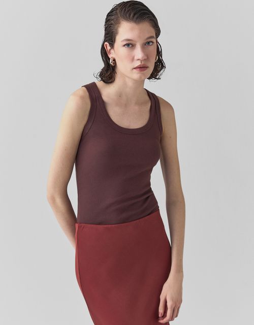 U-neck ribbed tank top